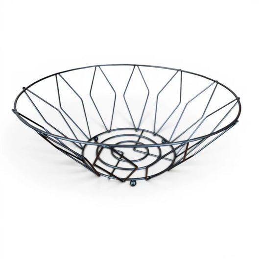Geometrijska korpa za voće – dizajnerski metalni model