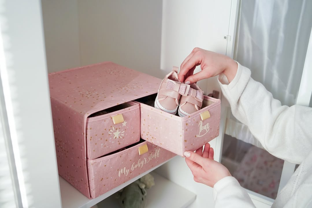 Baby 3 Pregrade Tkanina Organizator za Fioke – Roze