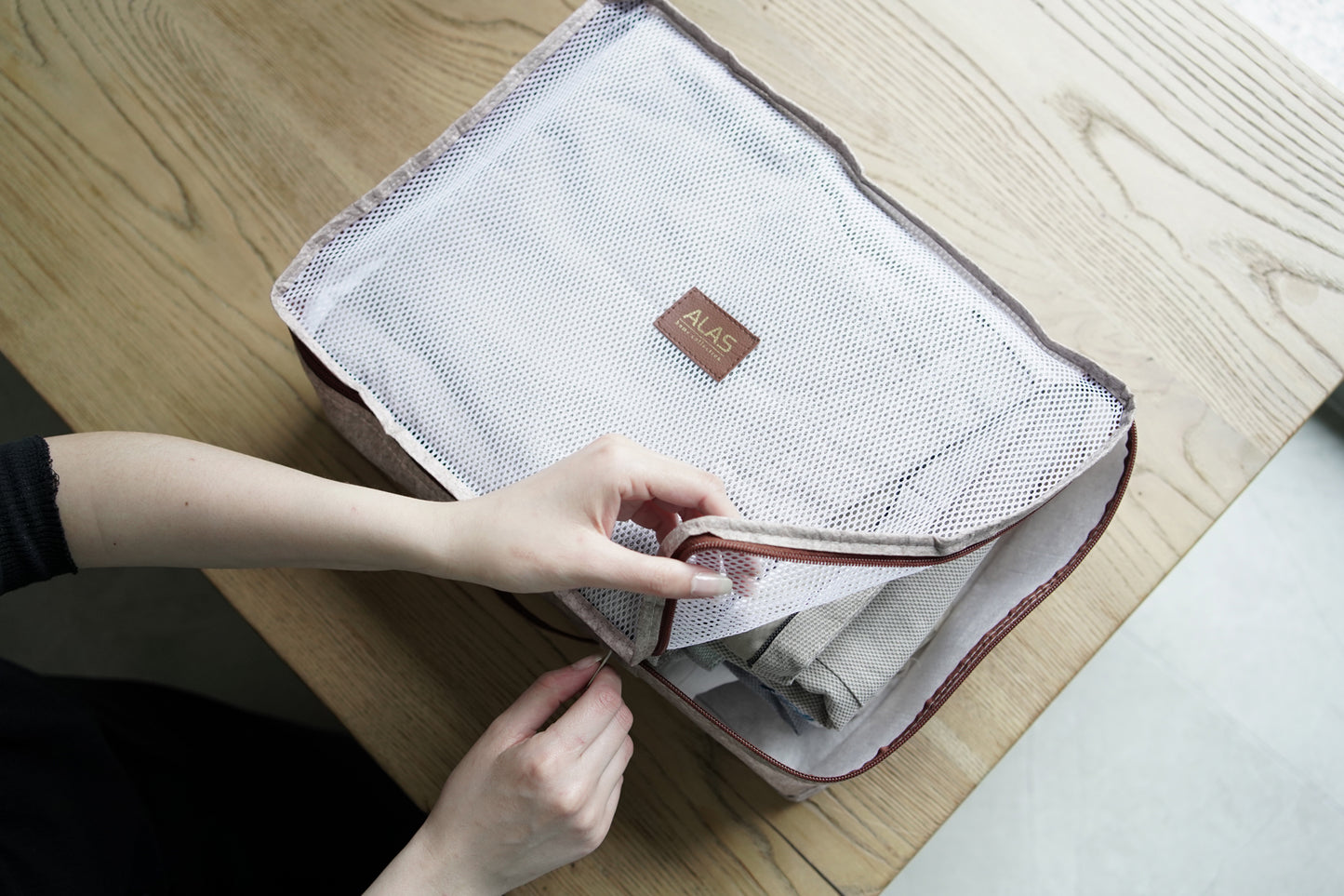 Bež Organizator za Kofer – Set 6 Komada