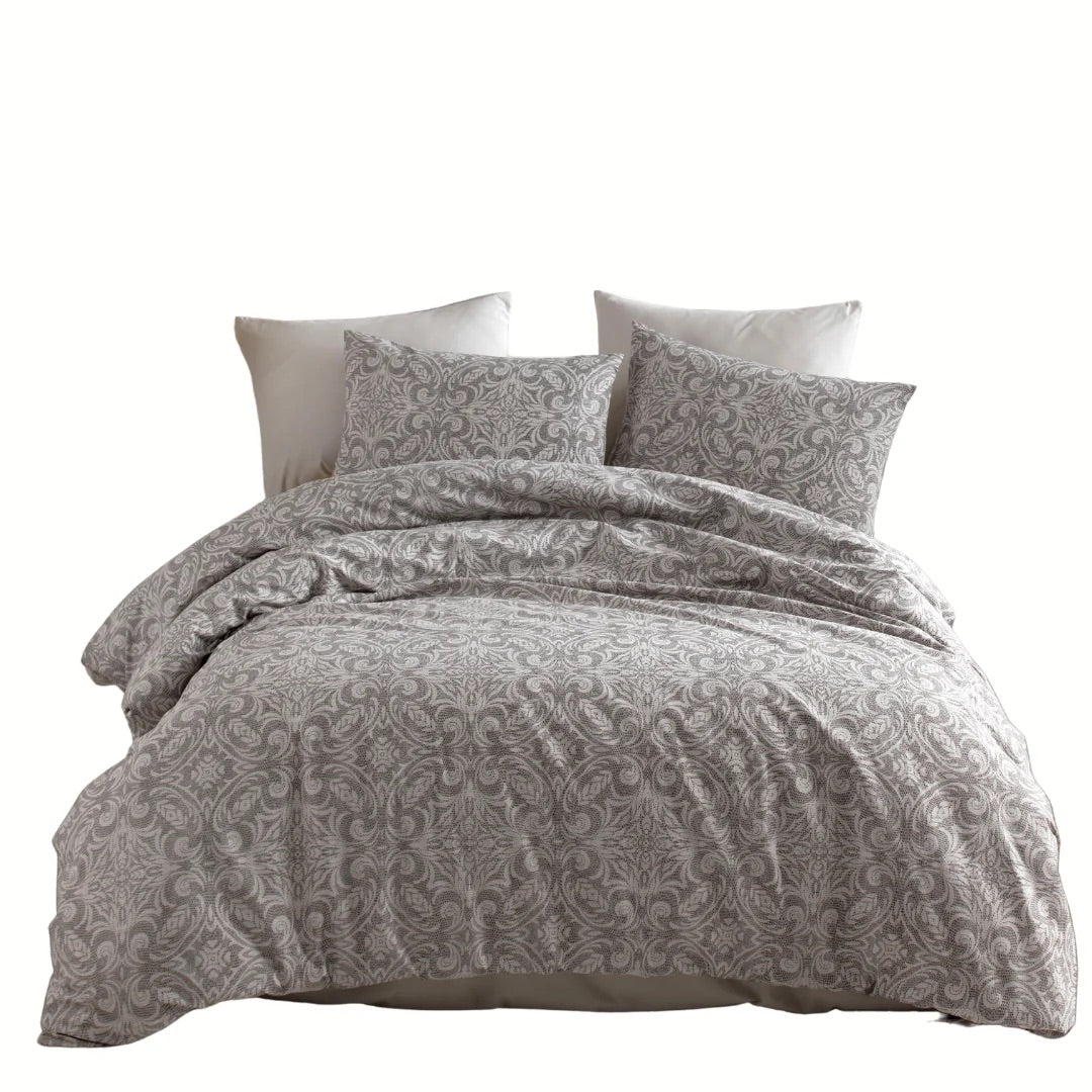 Posteljina za bračni ležaj – Sivi Barok (100% pamuk)