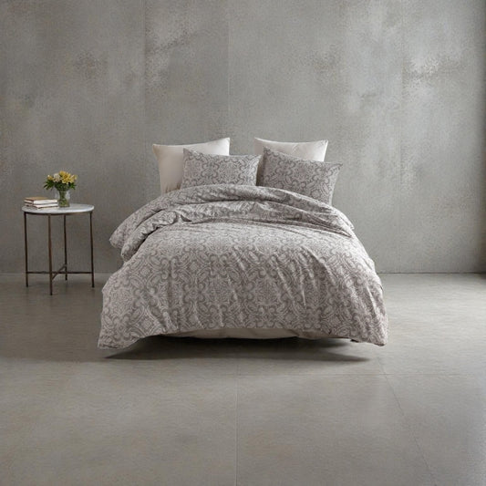 Posteljina za bračni ležaj – Sivi Barok (100% pamuk)